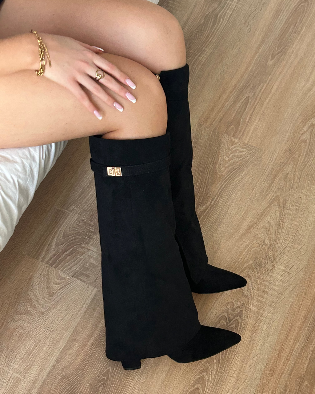 Bottes en daim noir